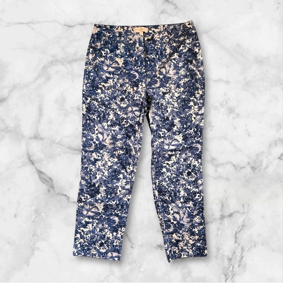 Talbots Floral Print ankle Pants in Blue and white sz 8 Euc, 016 - Picture 1 of 4